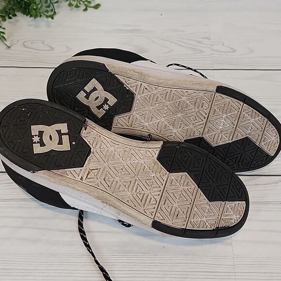 DC shoes Cure skateboard sneaker - black & white Men's Size 8.5 - Picture 9 of 10